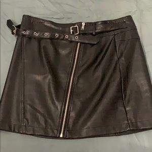 Black leather zipped skirt